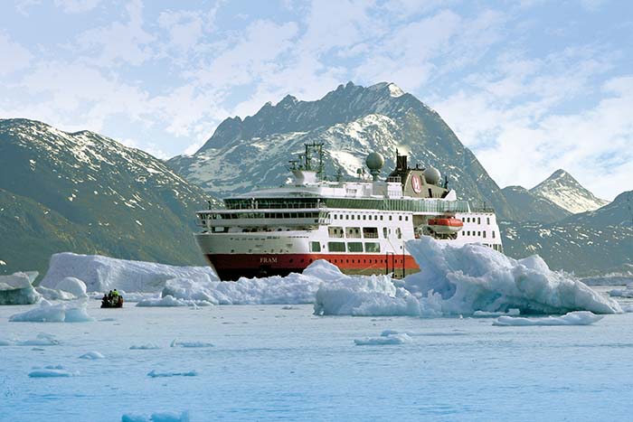 Bien choisir la compagnie de voyage pour une croisière en Groenland